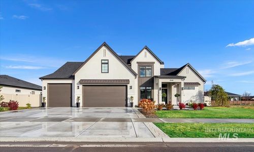 2546 N Heirloom Ave, Eagle, ID, 83616-2323 | Card Image