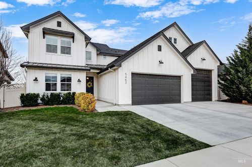 5463 N Exeter Way, Meridian, ID, 83646-4691 | Card Image