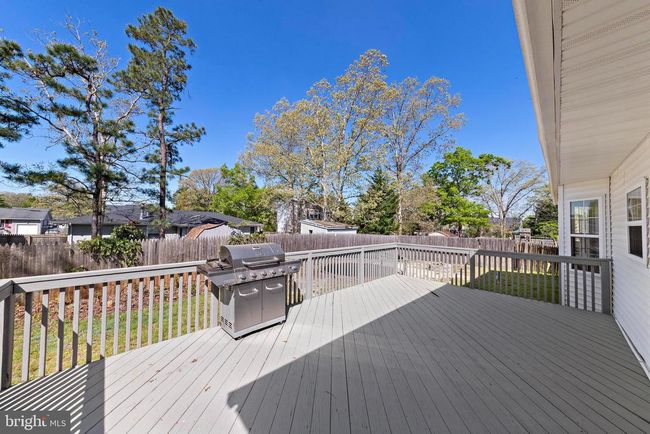 316 Nautilus Dr, House other with 3 bedrooms, 3 bathrooms and null parking in Manahawkin NJ | Image 37