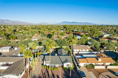 2050 N Campbell Avenue, Tucson, AZ, 85719 | Card Image