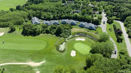 4004 The Fairway, Baiting Hollow, NY, 11933-1372 | Card Image
