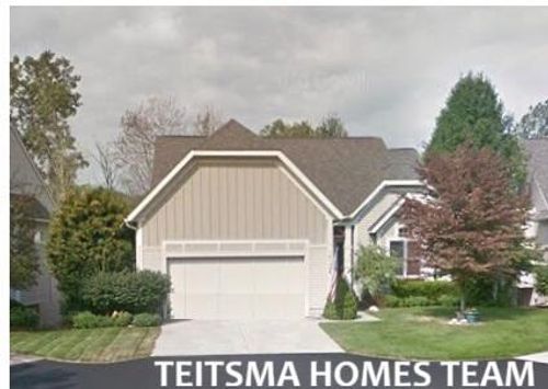 18139 Lost Creek Ln, Spring Lake, MI, 49456-9092 | Card Image