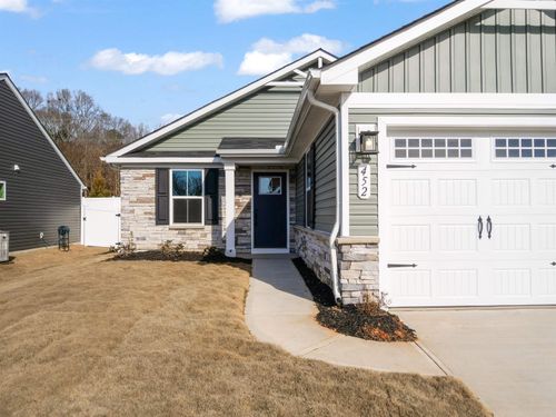 452 Josephine Dr, Woodruff, SC, 29388-6900 | Card Image