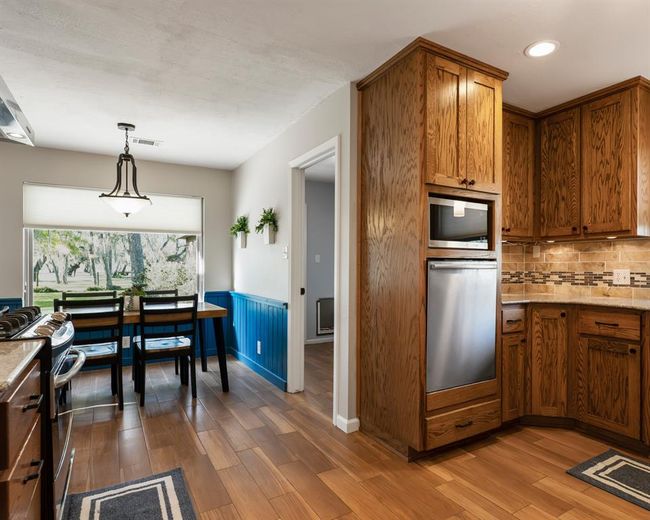Look at the raised dishwasher! | Image 11
