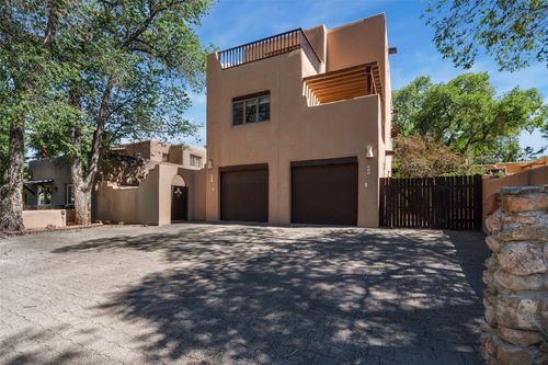 c-608 1/2 E Palace Ave, Santa Fe, NM, 87501-2228 | Card Image