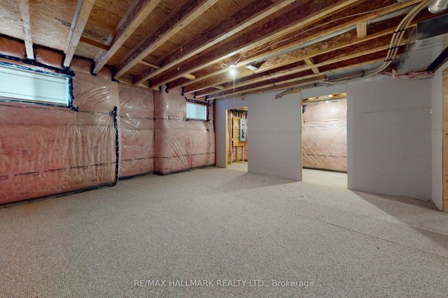 61 Mcisaac Dr, House other with 5 bedrooms, 3 bathrooms and 2 parking in Springwater ON | Image 48