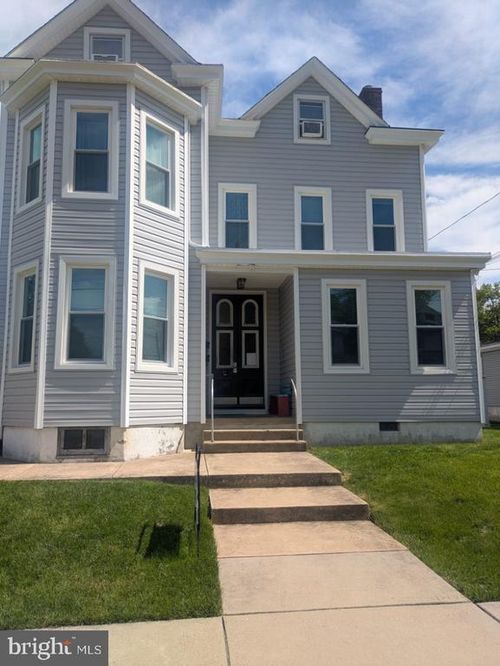 apt-b-223 W Bridge St, MORRISVILLE, PA, 19067-7145 | Card Image
