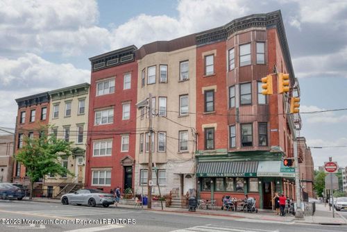 1130 Willow Ave, Hoboken, NJ, 07030-3222 | Card Image