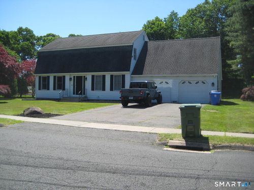131 Ashley Rd, Bristol, CT, 06010-2606 | Card Image