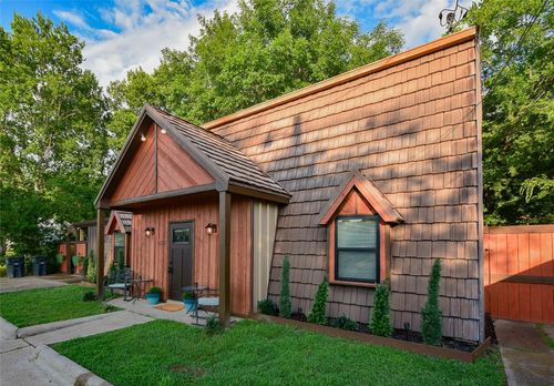 507 W Fawn St, Caldwell, TX, 77836-1526 | Card Image