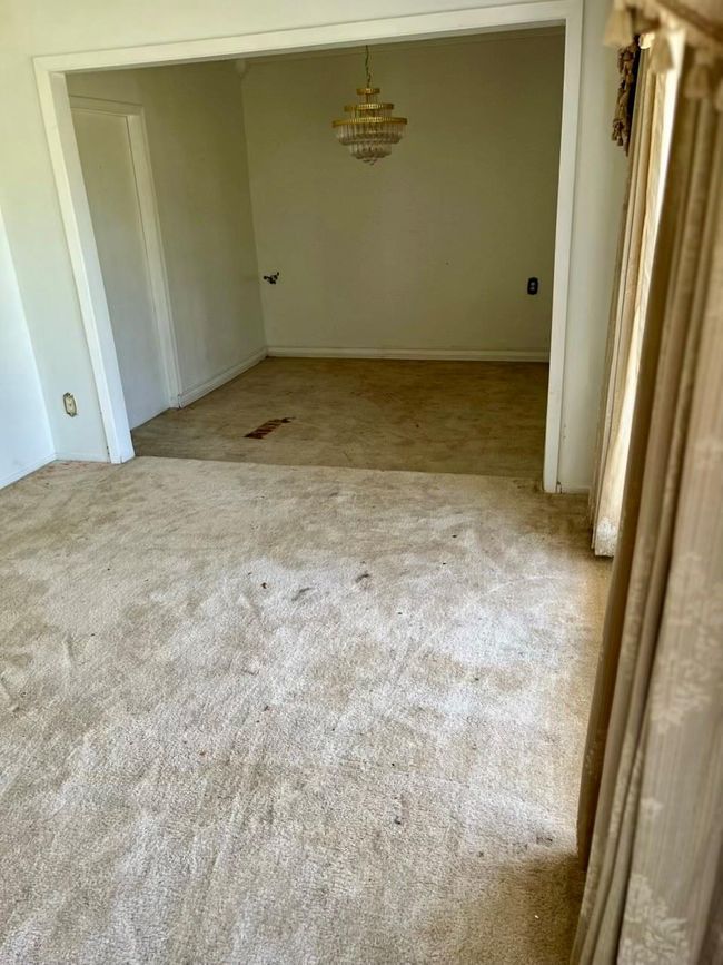6206 Antha St, House other with 3 bedrooms, 2 bathrooms and null parking in Houston TX | Image 8