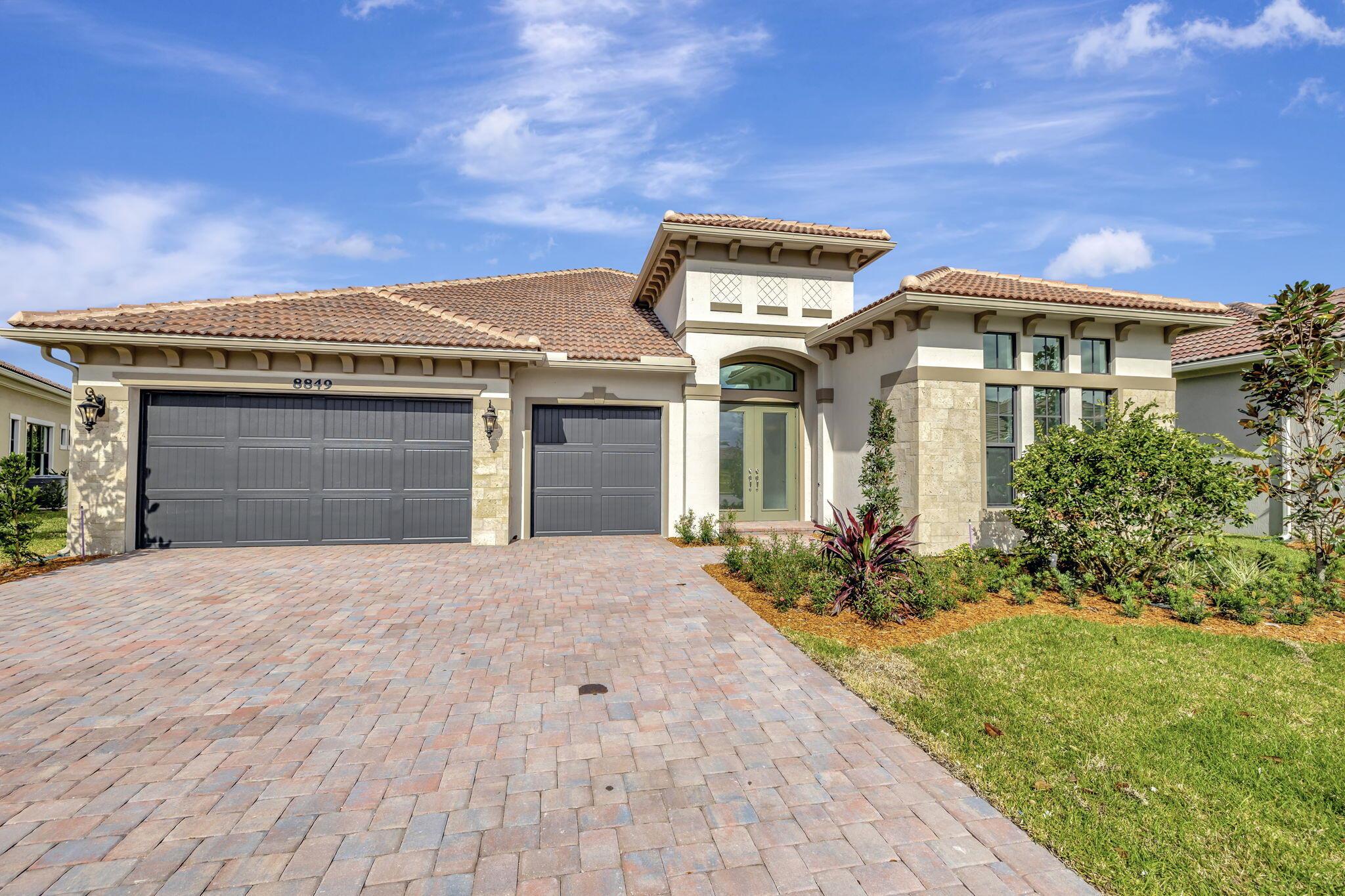 Bastille Cir, Parkland, FL 33076