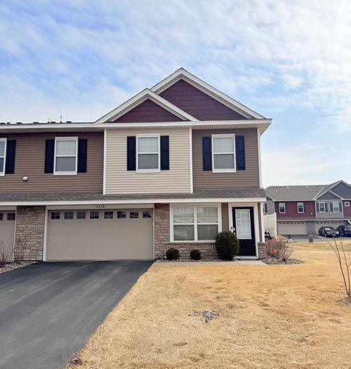 7238 Dora Dr, Lino Lakes, MN, 55038-4691 | Card Image