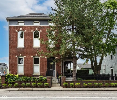 619 New York St, Indianapolis, IN, 46202-3706 | Card Image
