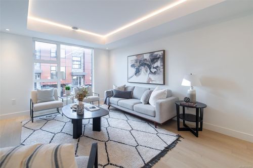 11-4253 Dieppe Rd, Victoria, BC, V8X2N2 | Card Image