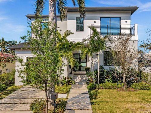 9264 Dickens Ave, Surfside, FL, 33154-3032 | Card Image