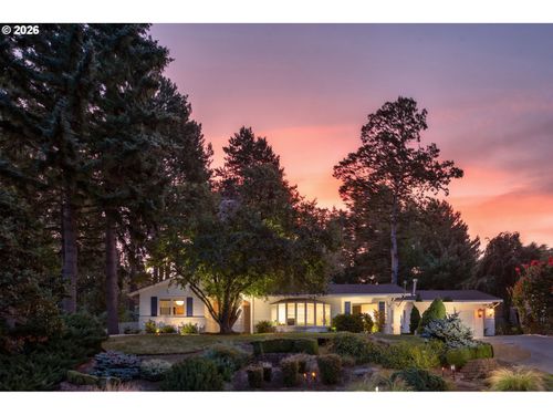 16933 Greentree Ave, Lake Oswego, OR, 97034-6845 | Card Image