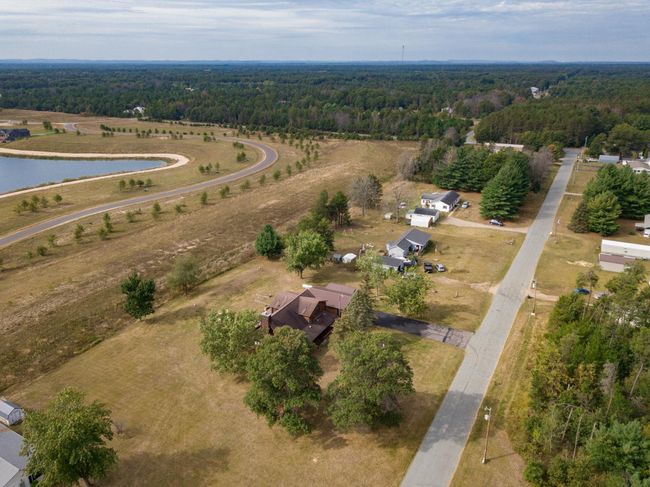W5873 Pheasant Dr, House other with 3 bedrooms, 2 bathrooms and null parking in New Lisbon WI | Image 44