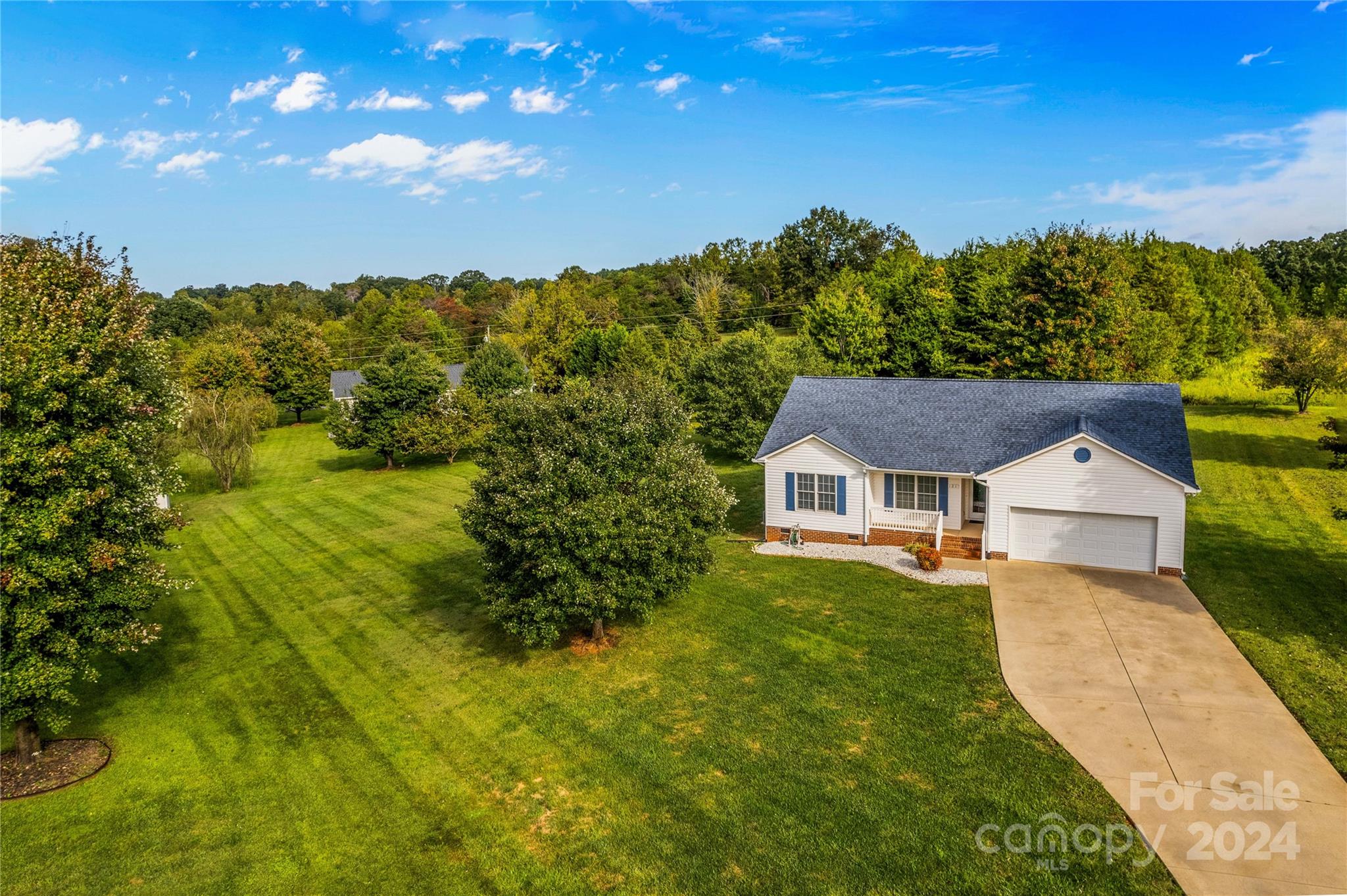 Rock Island Dr, Statesville, NC 28625