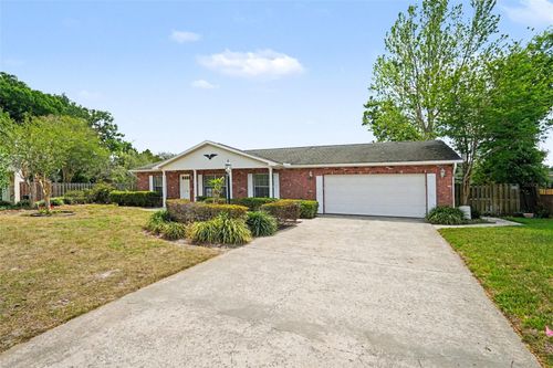 1709 Sakura Dr, VALRICO, FL, 33596-5056 | Card Image