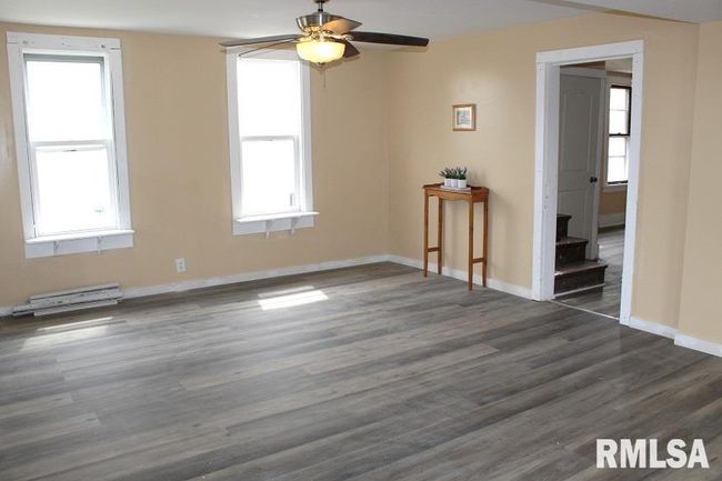 213 Elliott St, House other with 3 bedrooms, 2 bathrooms and null parking in Kewanee IL | Image 5