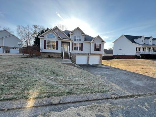 7598 Pfizer Dr, Ooltewah, TN, 37363-5557 | Card Image