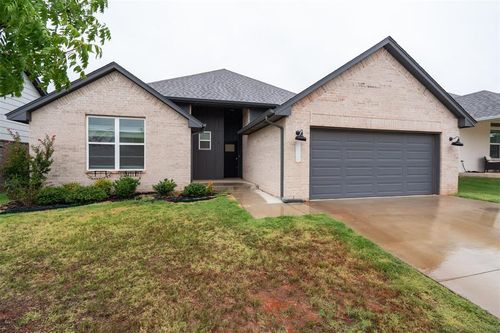 8225 Nw 151st St, Edmond, OK, 73013-8950 | Card Image