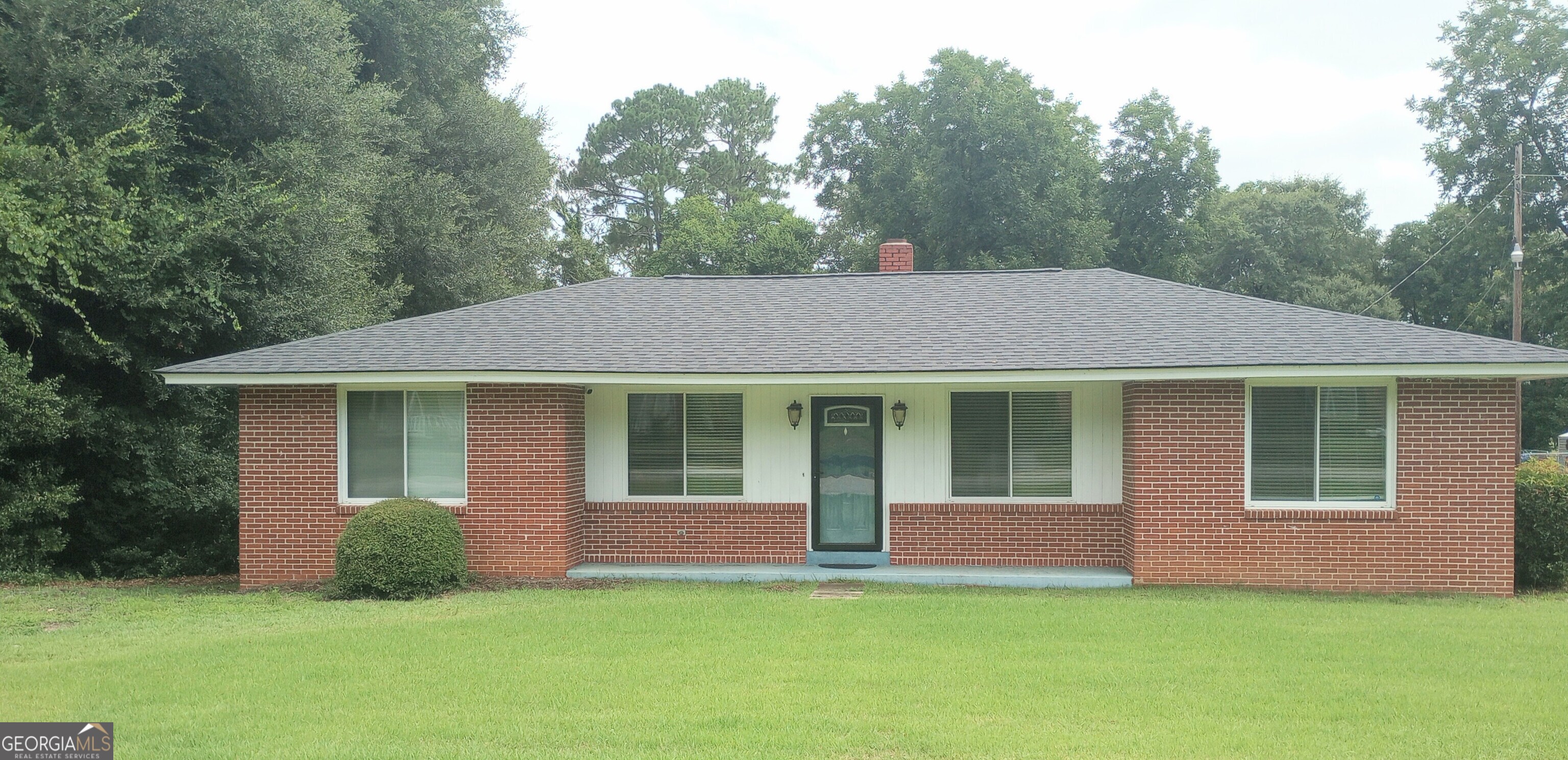 Adams St, Tennille, GA 31089