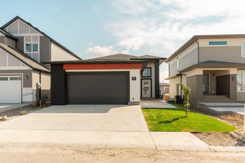 661 Devonia Road W, Lethbridge, AB, T1J5W3 | Card Image