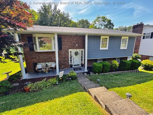 48 Spruce Ln, Poca, WV, 25159-7548 | Card Image