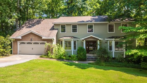 6515 Lake Shadows Cir, Hixson, TN, 37343-3573 | Card Image