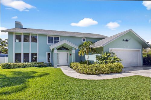 6701 Hillside Ln, Lake Worth, FL, 33462-4033 | Card Image