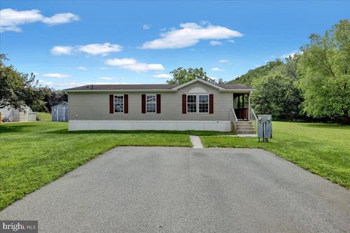 51 Heather Ln, MOHRSVILLE, PA, 19541-9384 | Card Image