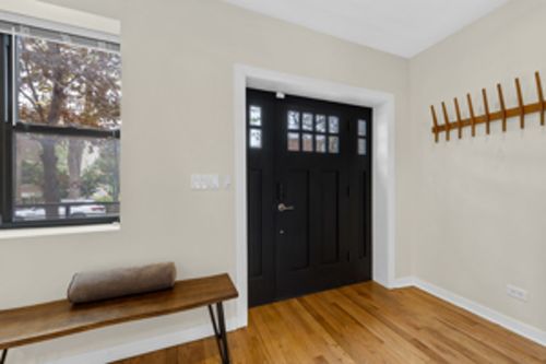 1615 W Ohio St, Chicago, IL, 60622-6037 | Card Image