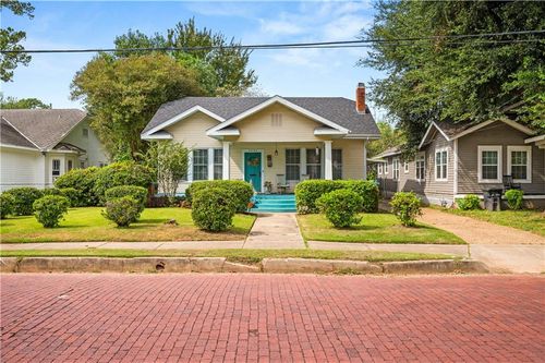 2430 Marye St, Alexandria, LA, 71301-5245 | Card Image