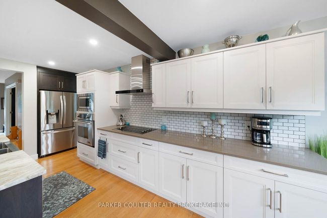 10 Duffys Crt, House other with 4 bedrooms, 3 bathrooms and 7 parking in Minesing ON | Image 15