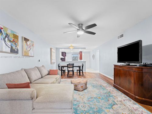 4030-2601 Ne 3rd Ct, Boynton Beach, FL, 33435-2149 | Card Image