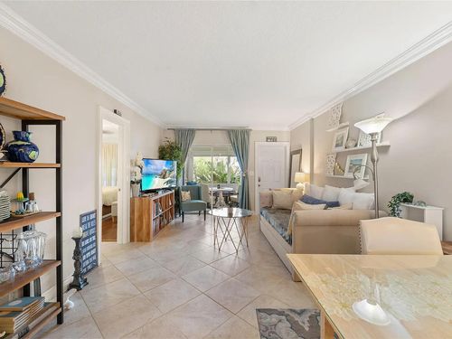 10-2748 Ne 28th Ave, Lighthouse Point, FL, 33064-8266 | Card Image