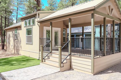310-2101 W Route 66, Flagstaff, AZ, 86001-8439 | Card Image