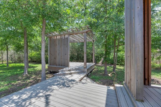 This would make a cool outdoor shower. | Image 4