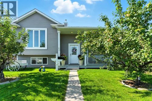 42 Valarosa Dr, Didsbury, AB, T0M0A2 | Card Image