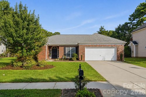 7877 Sedgebrook Dr E, Stanley, NC, 28164-9745 | Card Image