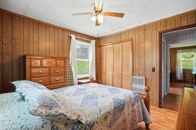 1710 Shawnee Ave E, House other with 4 bedrooms, 2 bathrooms and null parking in Big Stone Gap VA | Image 33