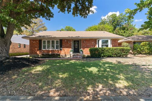 6759 E Mockingbird Ln, Dallas, TX, 75214-2506 | Card Image