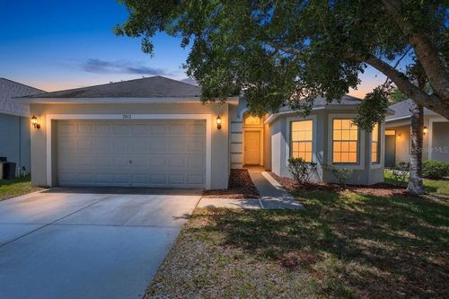 7513 Turtle View Dr, Ruskin, FL, 33573-0130 | Card Image