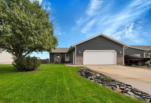 4908 Coal Bank Dr, Rapid City, SD, 57701-6508 | Card Image