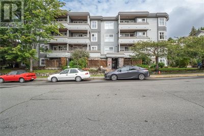 101 - 1580 Christmas Ave, Condo with 2 bedrooms, 2 bathrooms and 1 parking in Victoria BC | Image 1