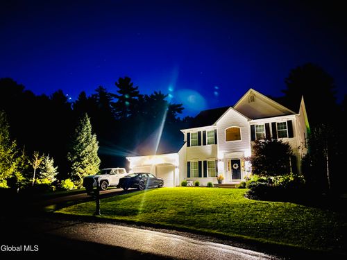 14 Clubhouse Ct, Saratoga Springs, NY, 12866-7339 | Card Image