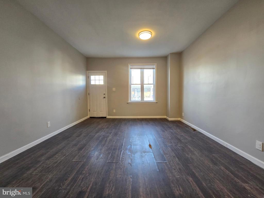 Residential in PHILADELPHIA 4