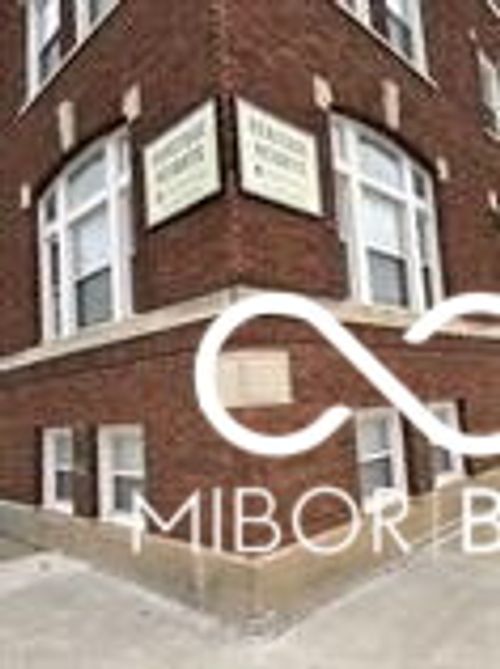 202-201 E Pike St, Crawfordsville, IN, 47933-2547 | Card Image